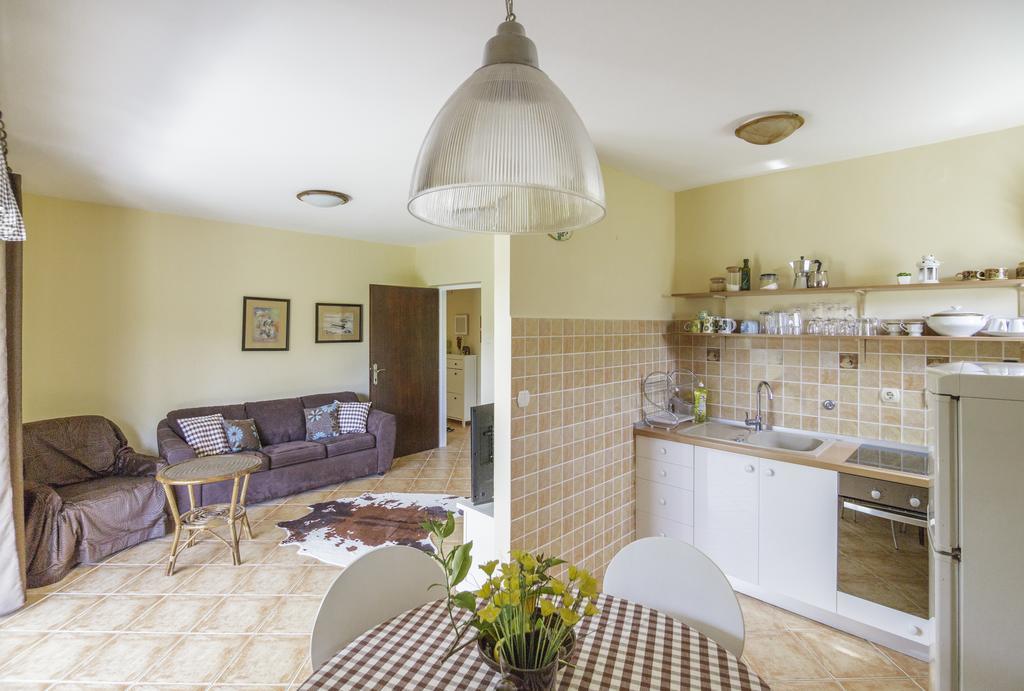 Apartments Popaj Komiza Luaran gambar