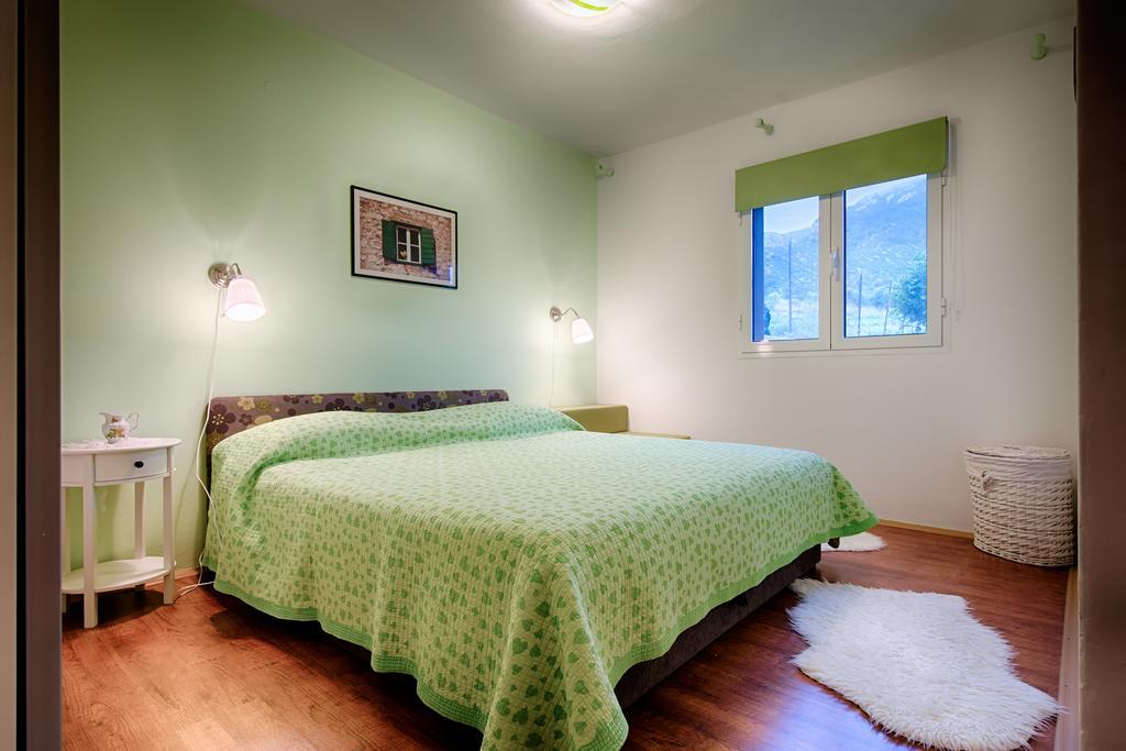 Apartments Popaj Komiza Luaran gambar