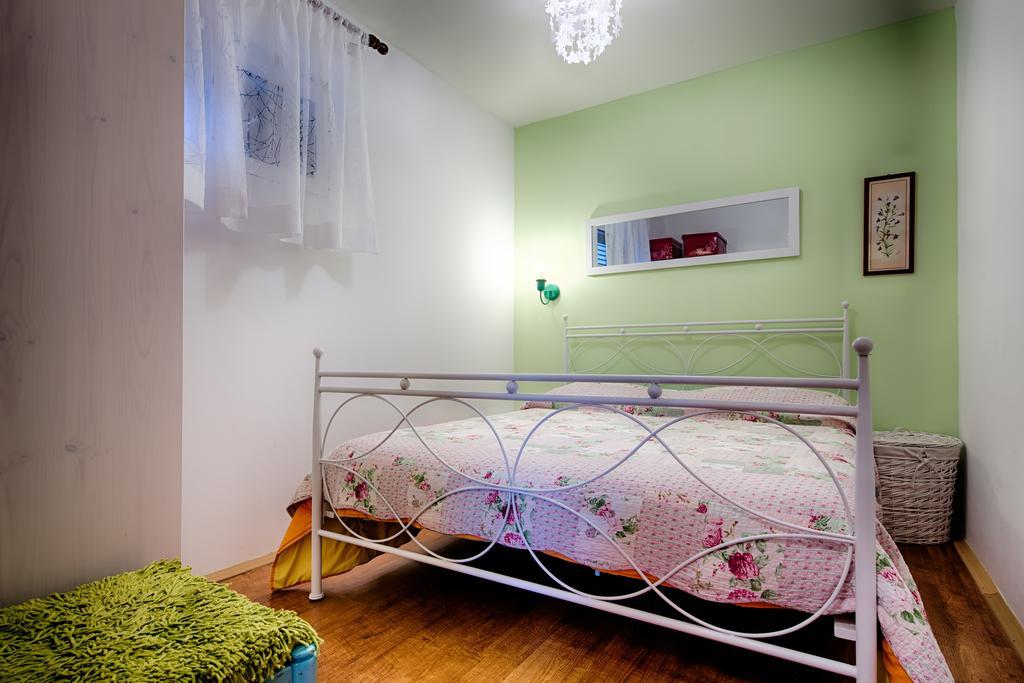 Apartments Popaj Komiza Luaran gambar